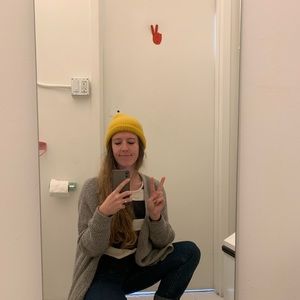 Meet your Posher, Julia